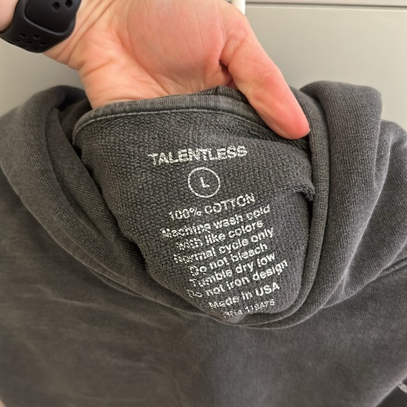 Talentless Heavyweight Circle Logo Hoodie - Steel Grey - Picture 7 of 9